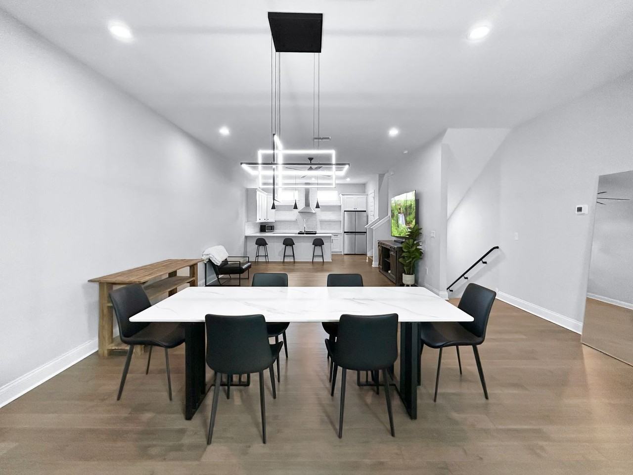 4215 W North A St #7 - Photo 4 of 16