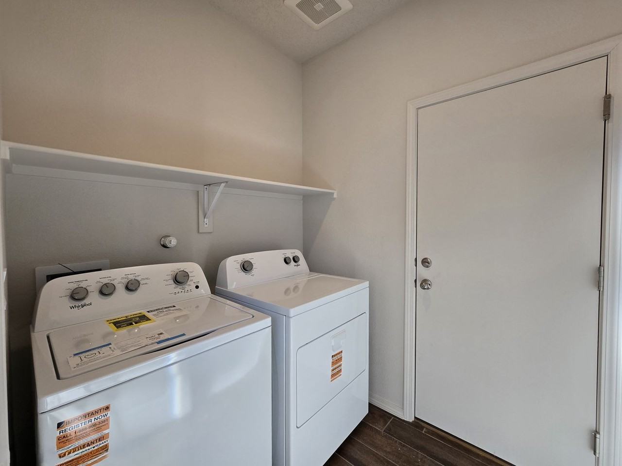 3939 Soledad - Photo 6 of 24