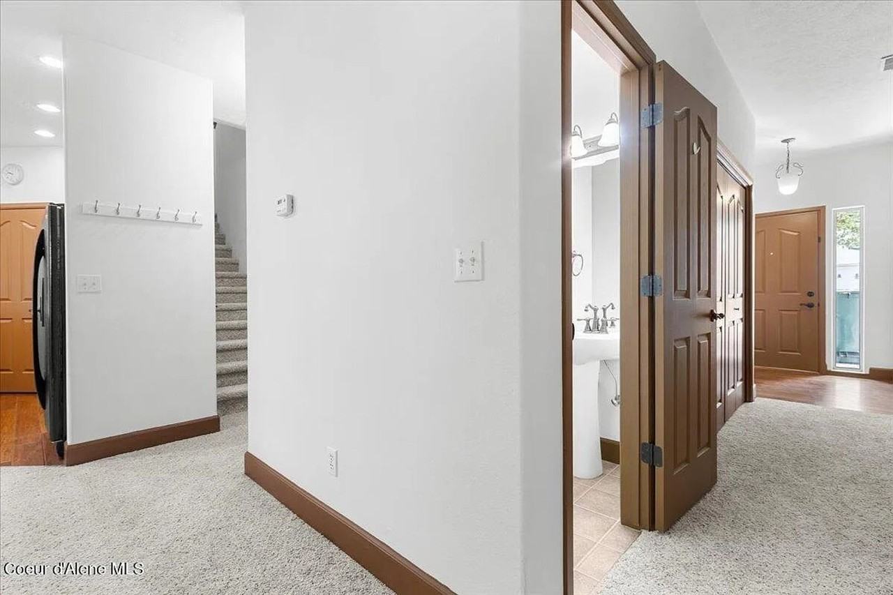 896 W Willow Lake Loop - Photo 7 of 27