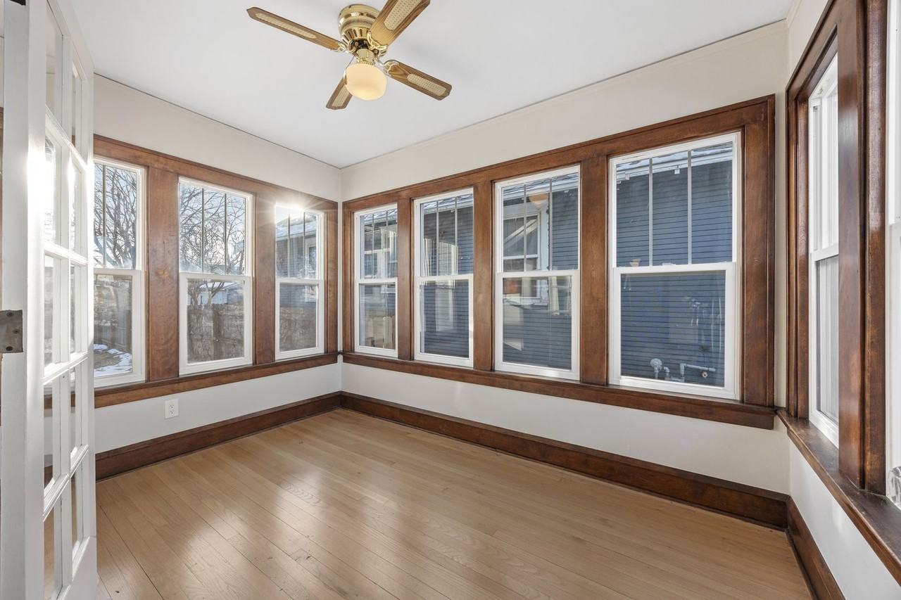 2339 C Ave Ne - Photo 4 of 23