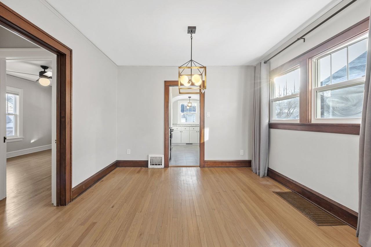 2339 C Ave Ne - Photo 6 of 23