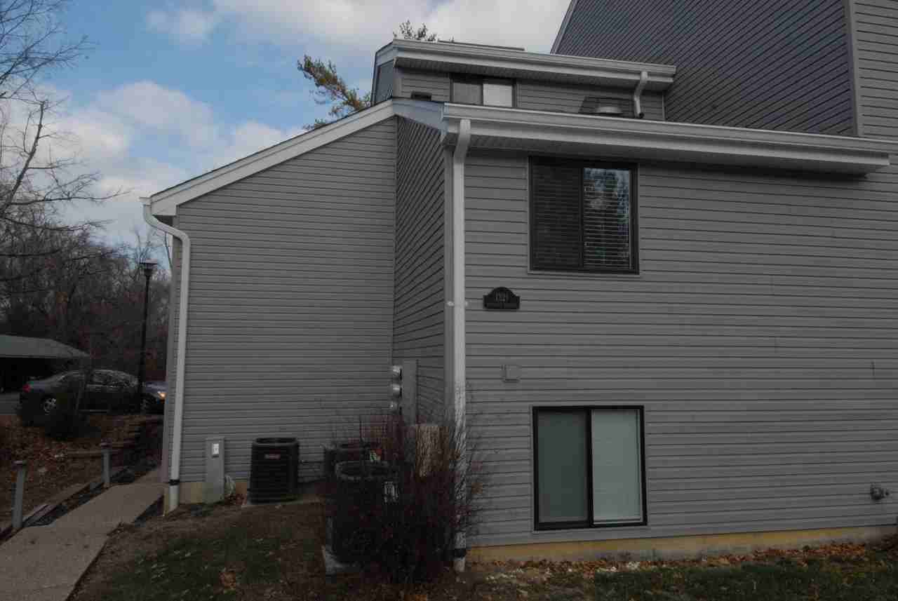 1321 Prospect Village Ln #D - Photo 3 of 31