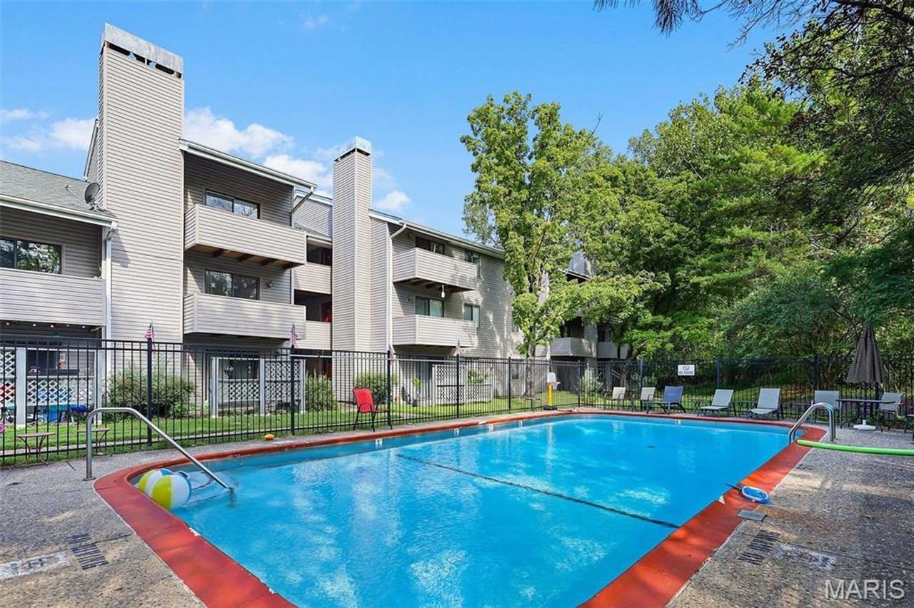 1321 Prospect Village Ln #D - Photo 7 of 31