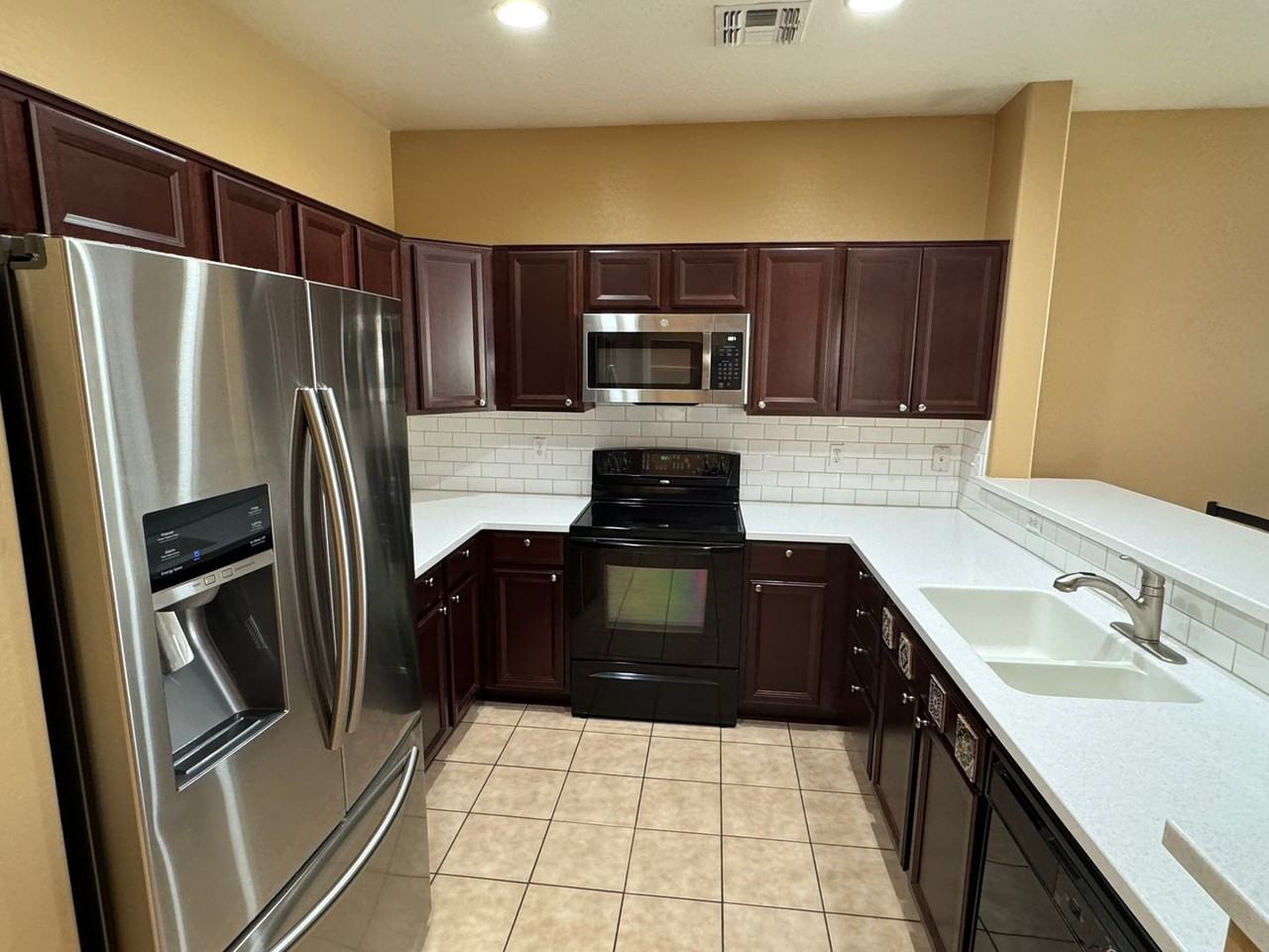 19078 N Lariat Rd - Photo 7 of 30