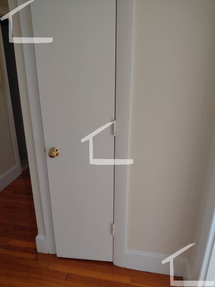 29 Lancaster Ter - Photo 2 of 9