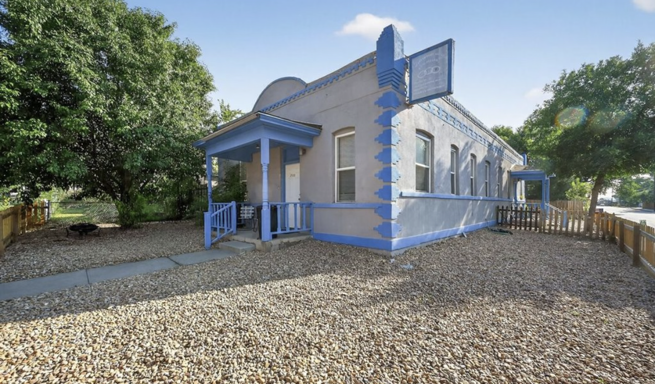 2500 Eaton St - Photo 2 of 22