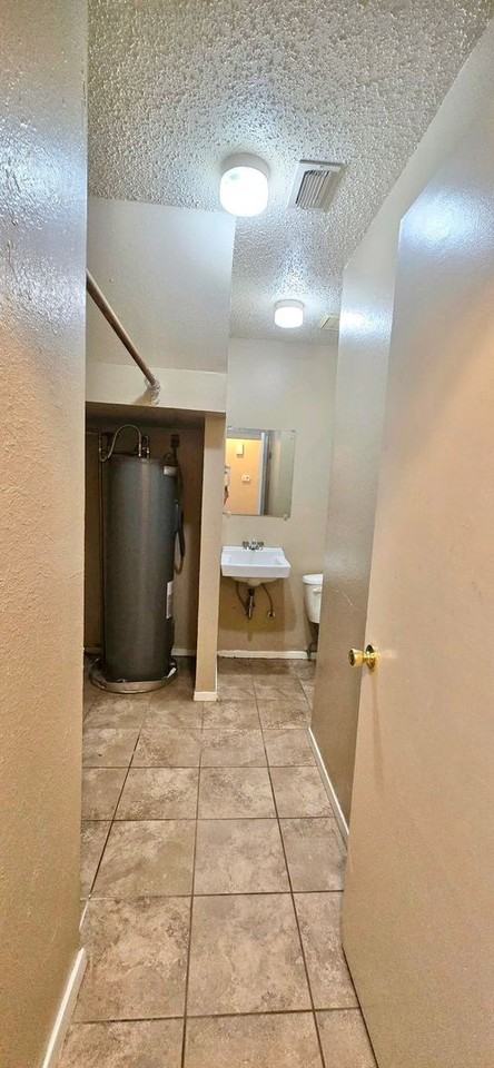 401 1/2 Tammy Lynn Dr - Photo 6 of 19