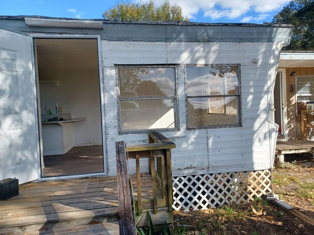 8305 McDaniel Dr - Photo 3 of 20