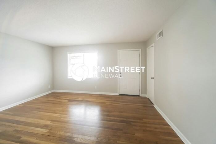 4547 Almo Ave - Photo 3 of 16