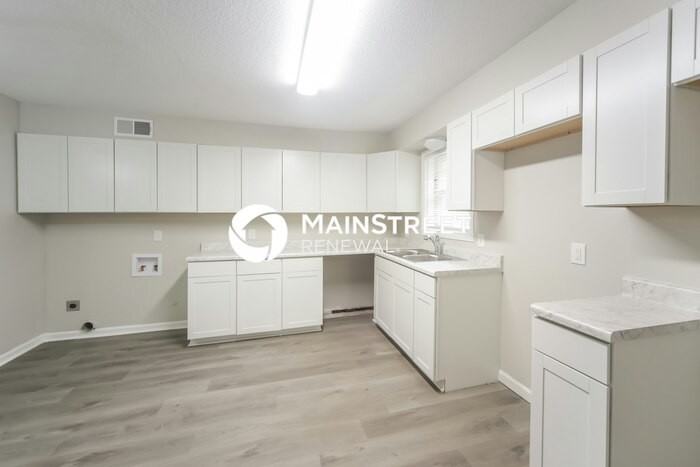 4547 Almo Ave - Photo 6 of 16