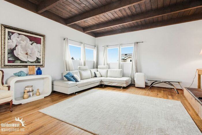 1864 Lake Dr - Photo 6 of 26