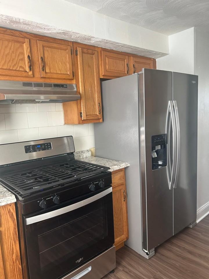 523 Balsam Ter #NA - Photo 5 of 12