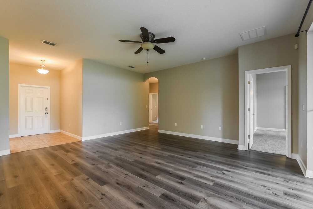 4723 Coppola Dr - Photo 3 of 16