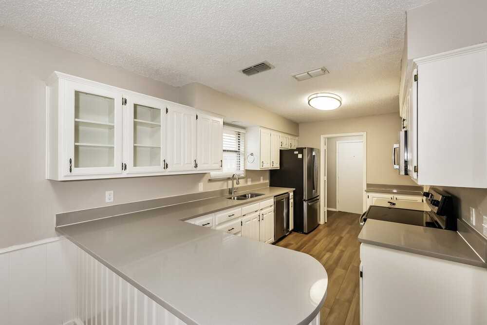 2016 Chantilly Ct - Photo 7 of 16