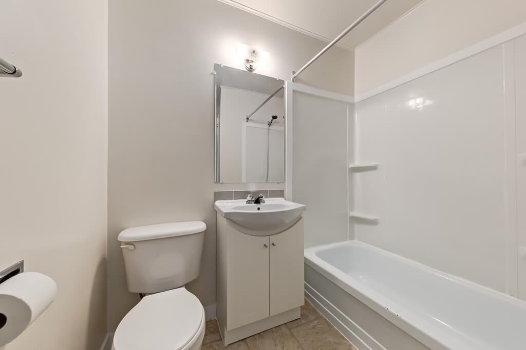 Burlington Apartments - Photo 5 of 21