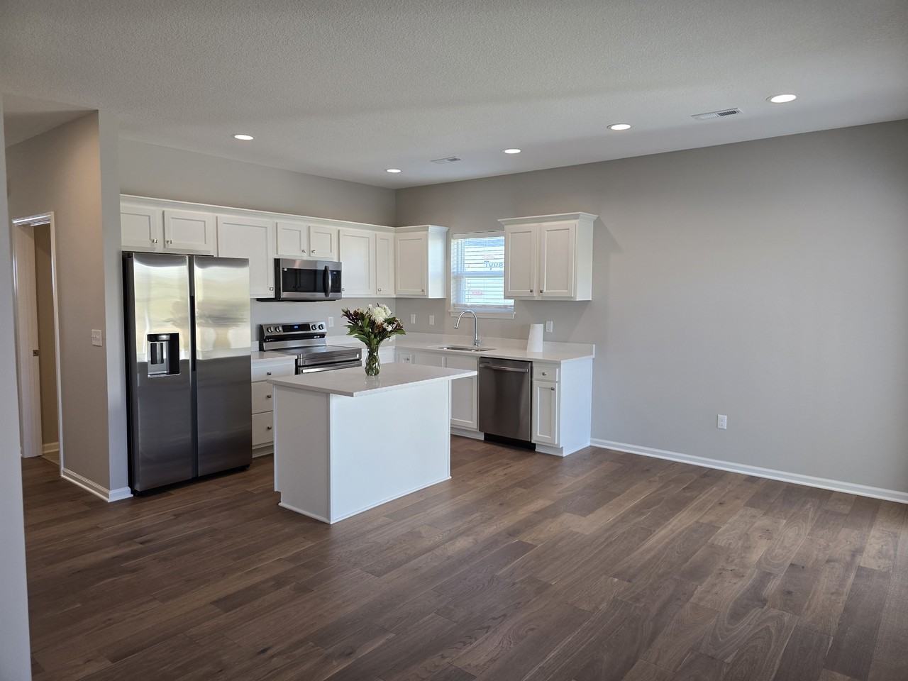 12219 N Rhode Ct Kansas City MO 64163 #1 - Photo 4 of 11