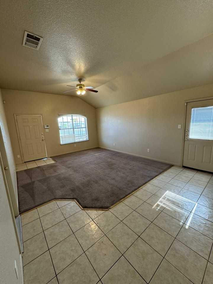 100 Castellon Ct #A - Photo 3 of 19