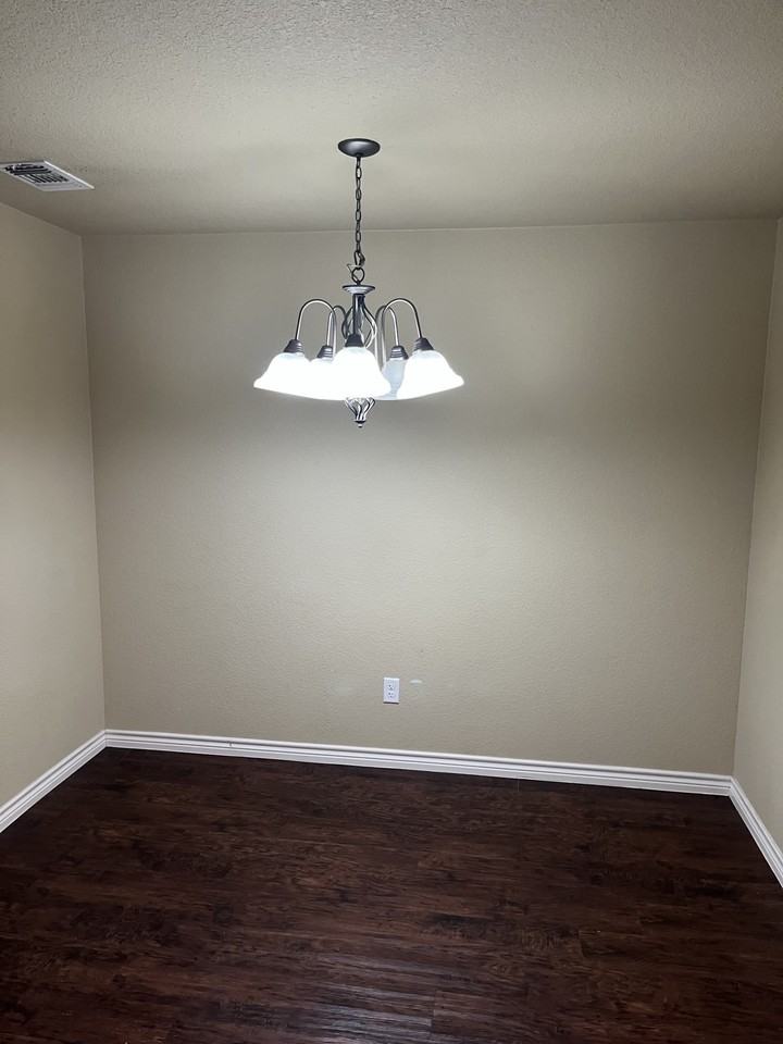 1813 Yuron Trce #A - Photo 5 of 19