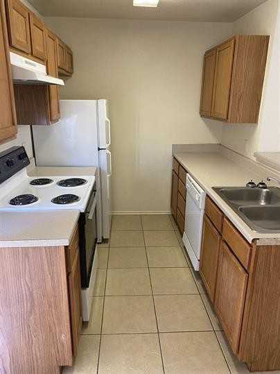 5801 Redstone Dr #B - Photo 3 of 14