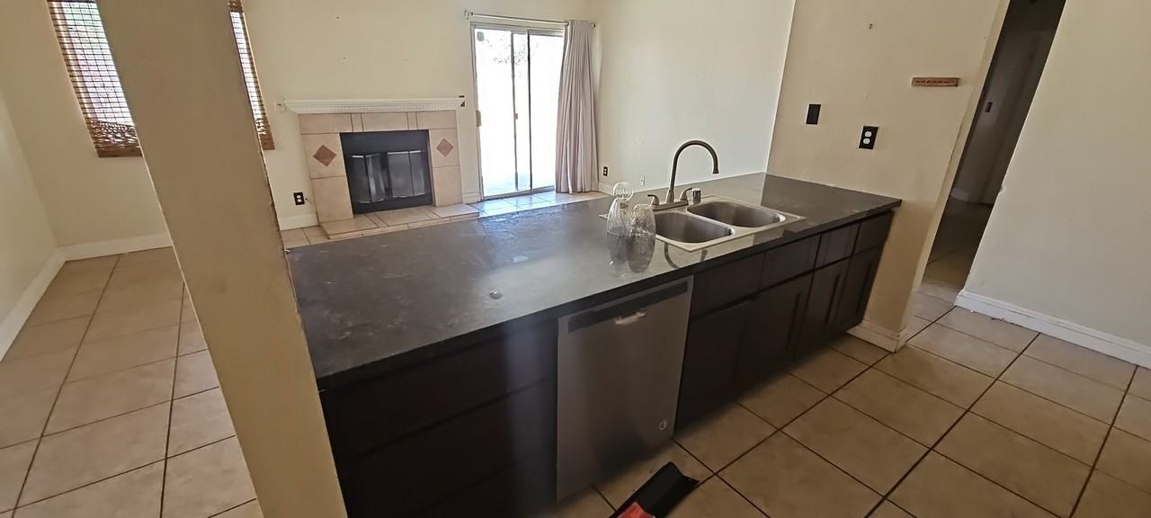 2341 Langhorn St #1 - Photo 3 of 16