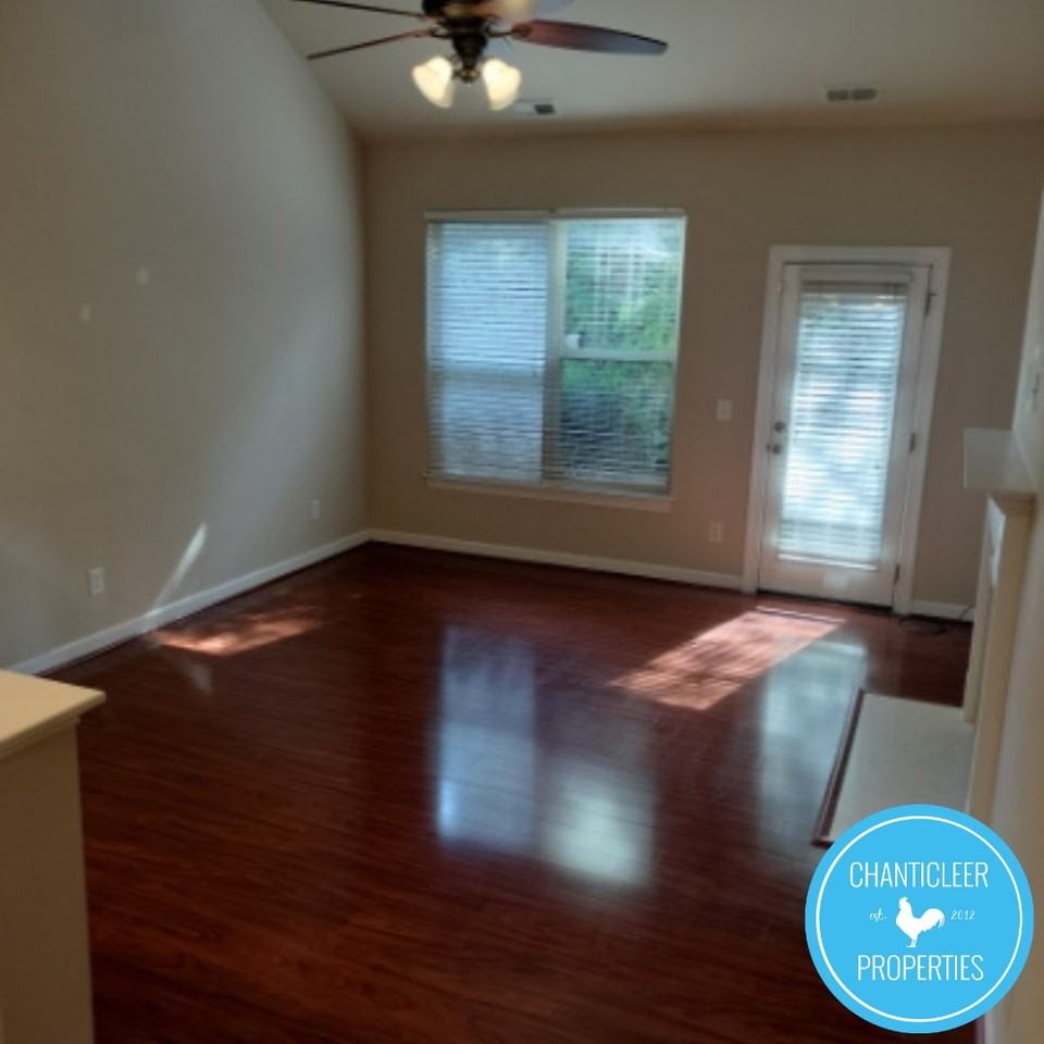 4987 Wyngate Village Dr #1 - Photo 4 of 22