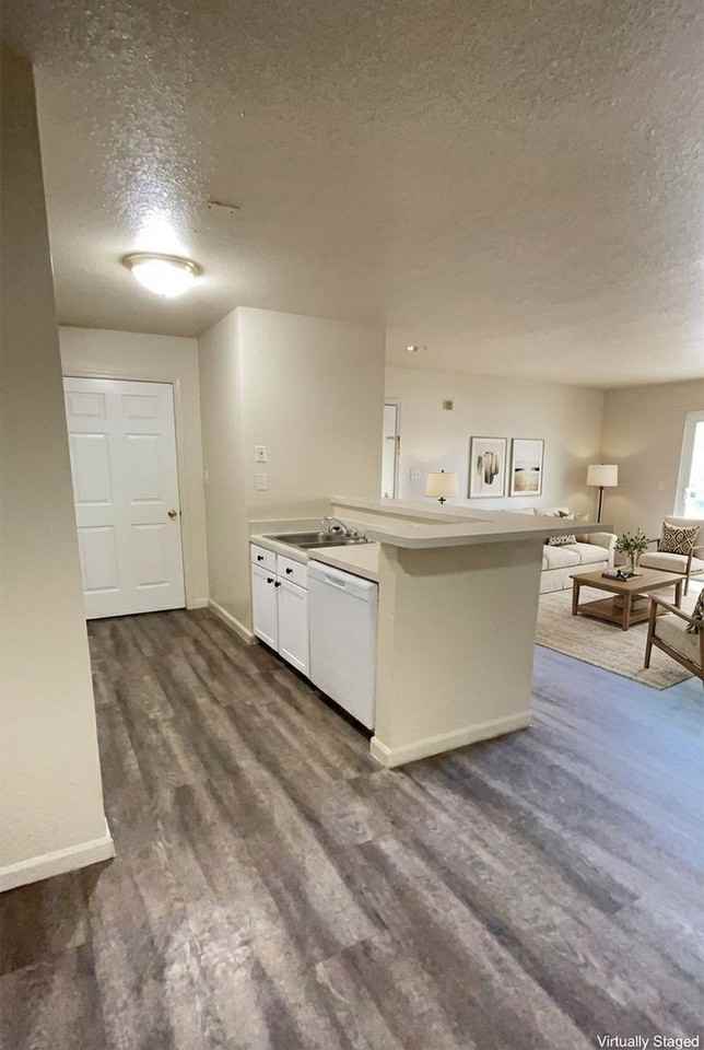 CLEAR CREEK APARTMENTS - Photo 4 of 30