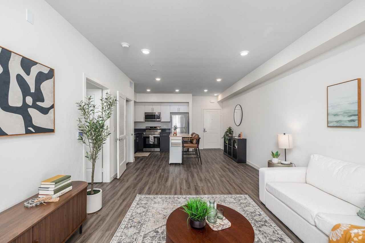 Cloud Nine Apartments – 3567 Chesapeake Ave., Los Angeles, CA 90016 - Photo 7 of 50