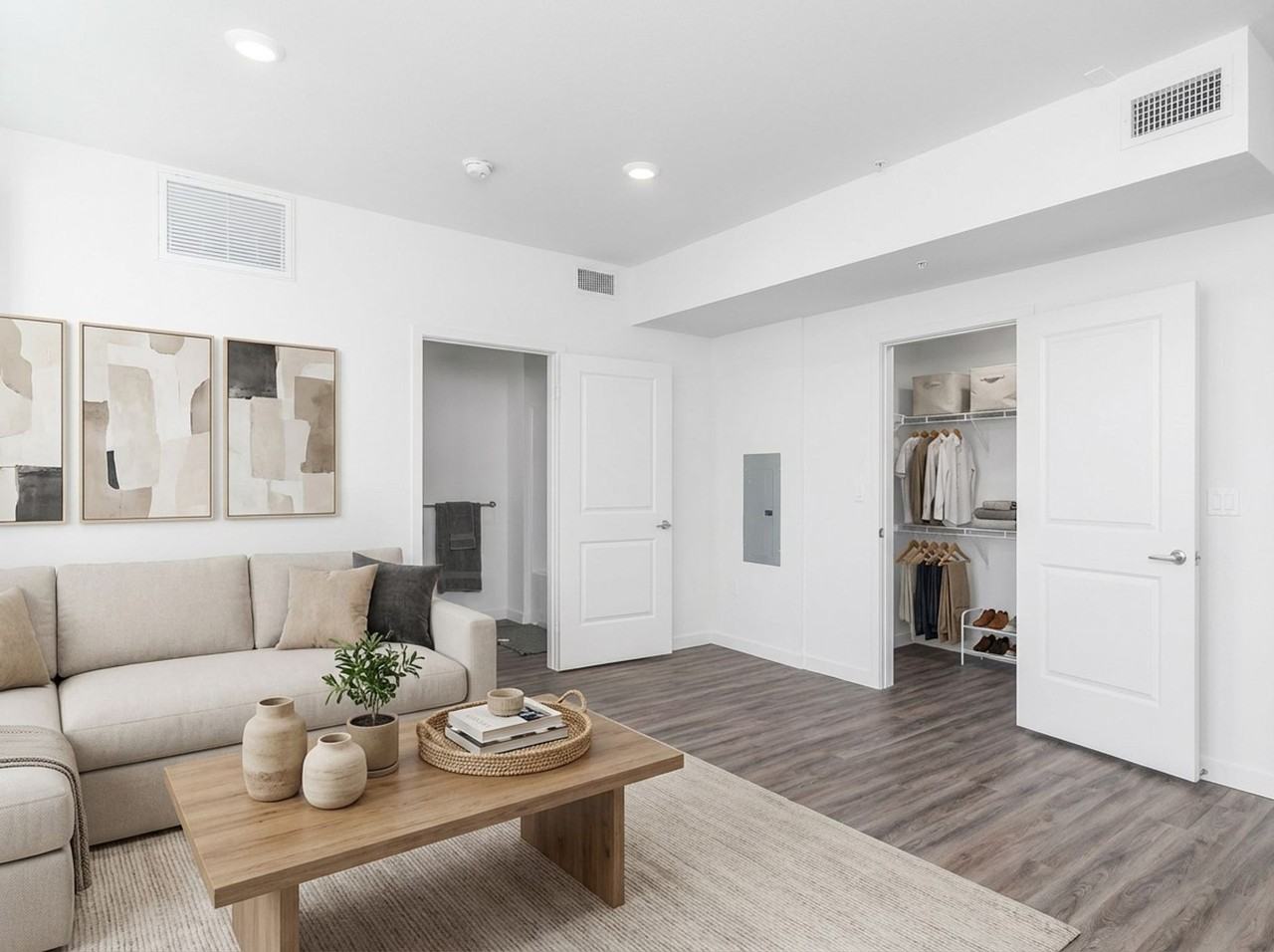 Cloud Nine Apartments – 3567 Chesapeake Ave., Los Angeles, CA 90016 - Photo 3 of 17