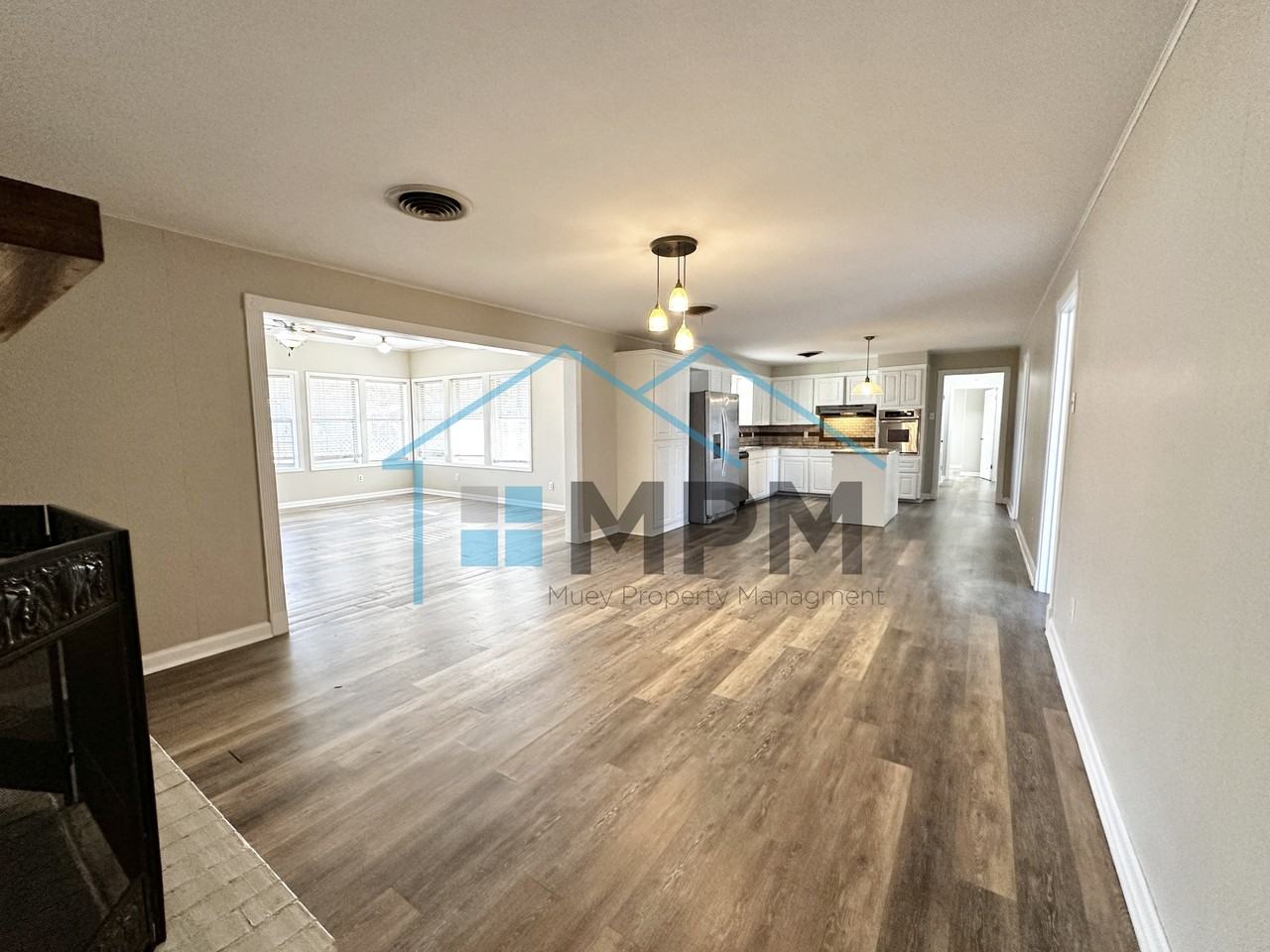 1104 Hilton St #1 - Photo 4 of 18