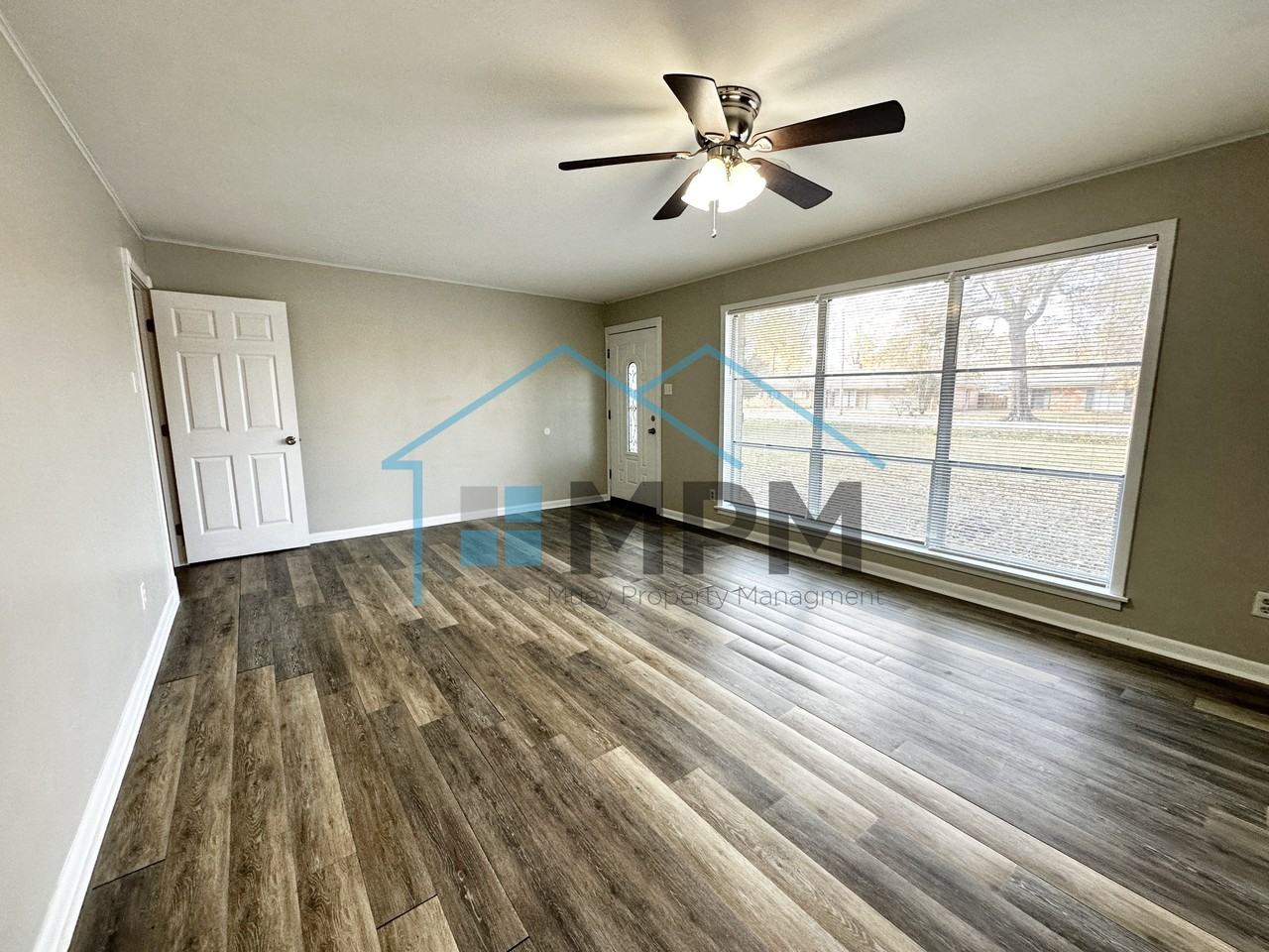 1104 Hilton St #1 - Photo 5 of 18