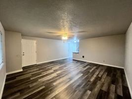 featured image of 2622 2622 -2624 E 6th Street