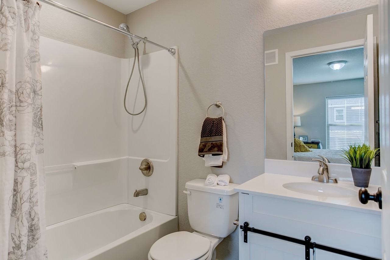 2731 E San Miguel St #202 - Photo 6 of 7
