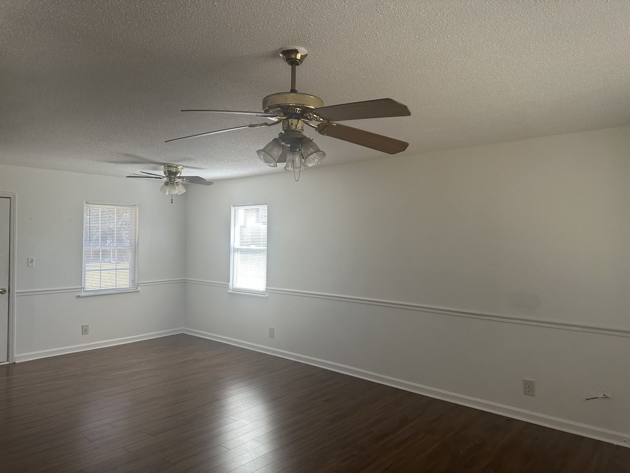 218 Donavan Dr #1 - Photo 3 of 10