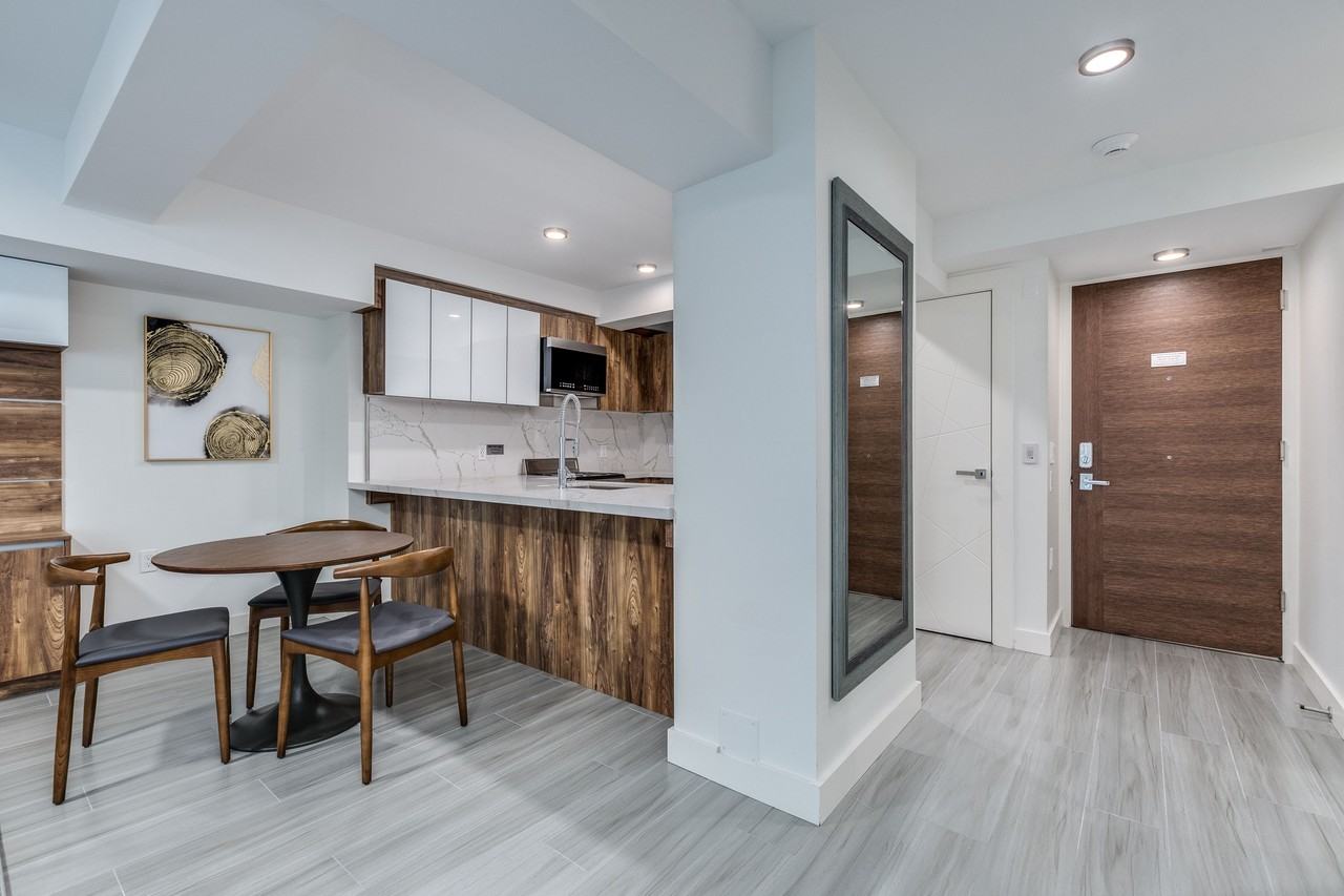 1168 Pendrell Street - Photo 4