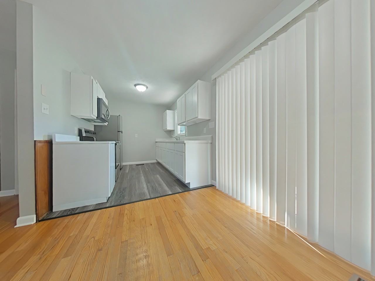 3320 Forest Lake Dr #1 - Photo 4 of 18