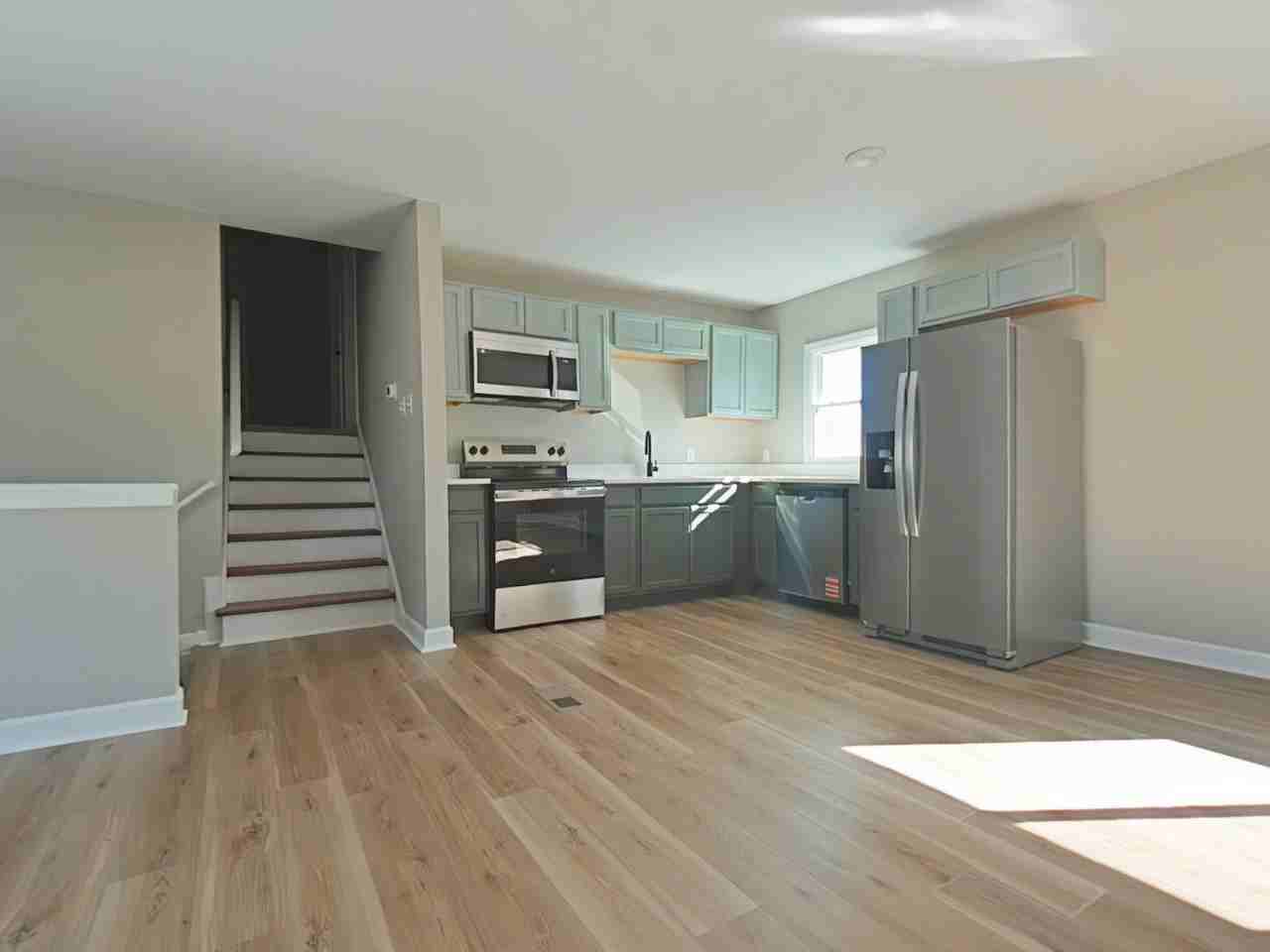 6527 Saint Louis St #1 - Photo 6 of 16