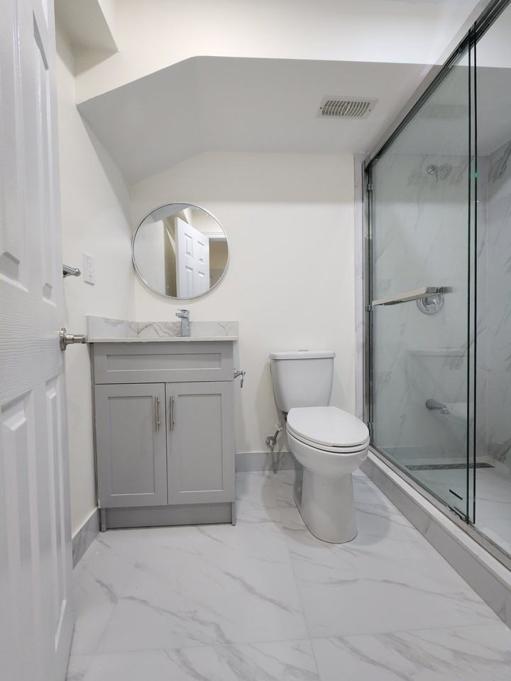 2238 Gladacres Lane - Photo 4 of 9