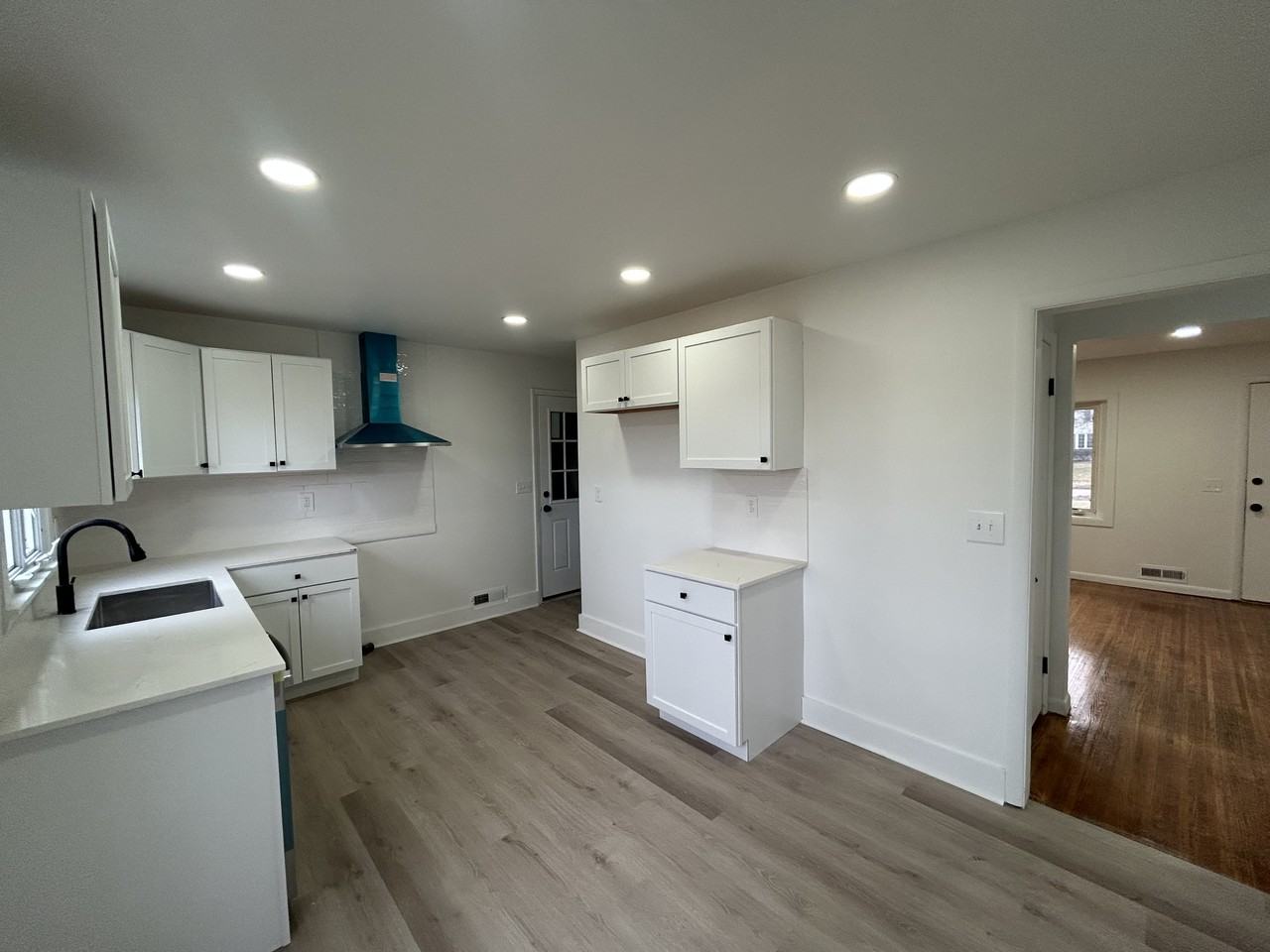 254 W Craig Hill Dr #1 - Photo 3 of 10