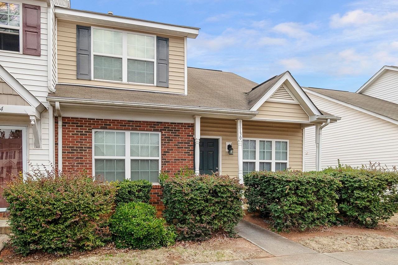 11130 Derryrush Dr - Photo 3 of 40