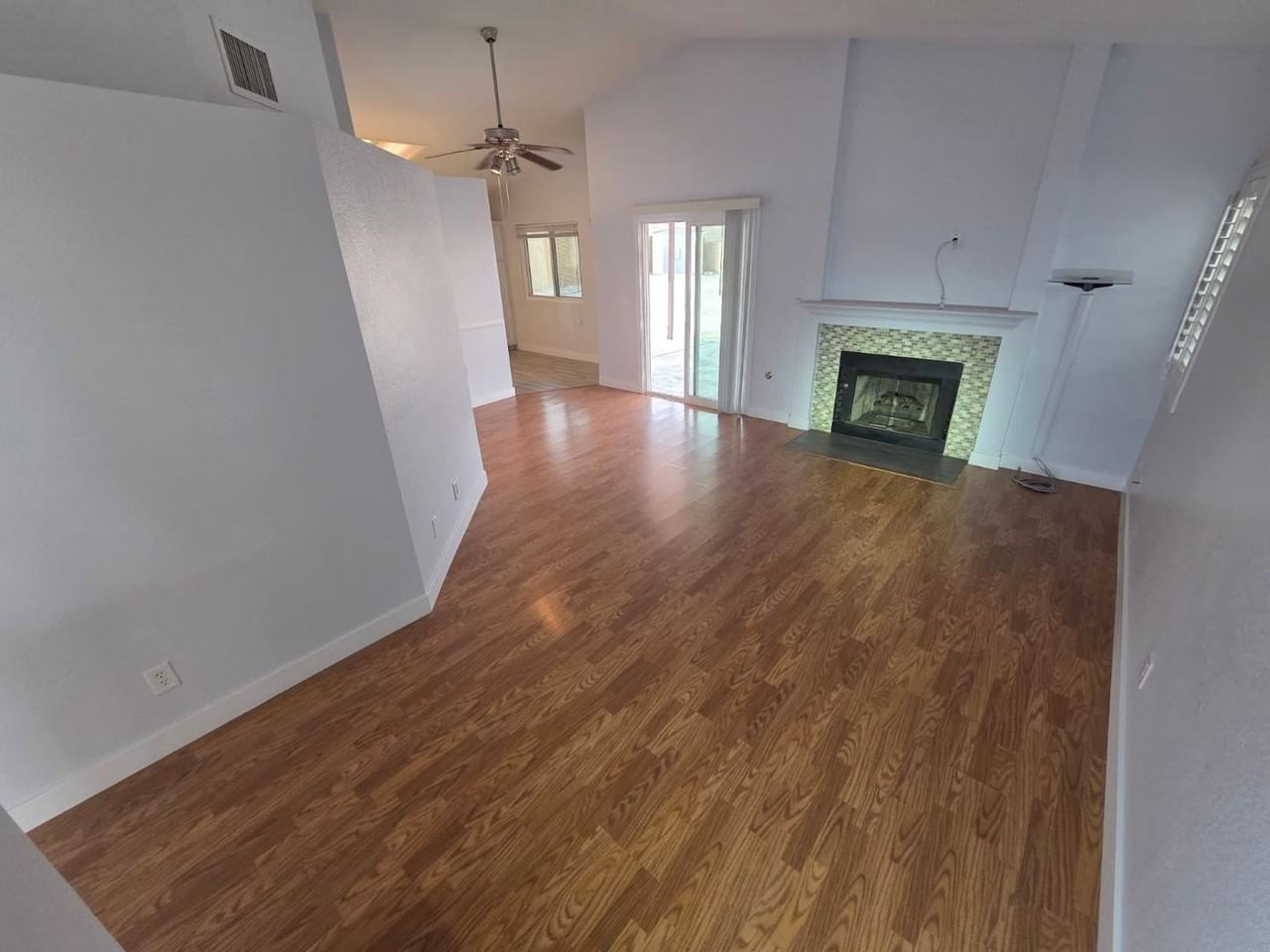 810 Bergamont Dr - Photo 3 of 15