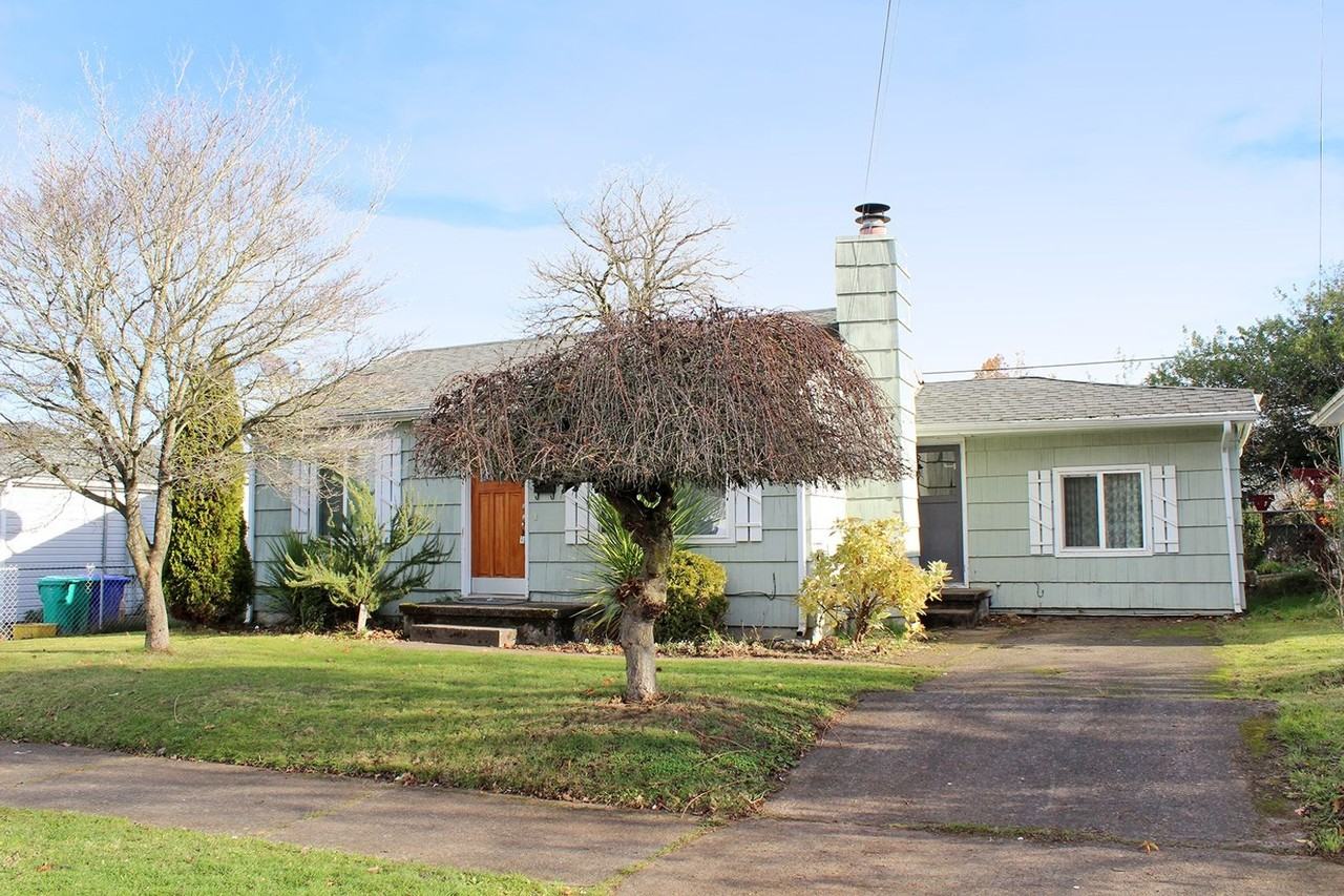 4926 Ne 77th Ave - Photo 2 of 21