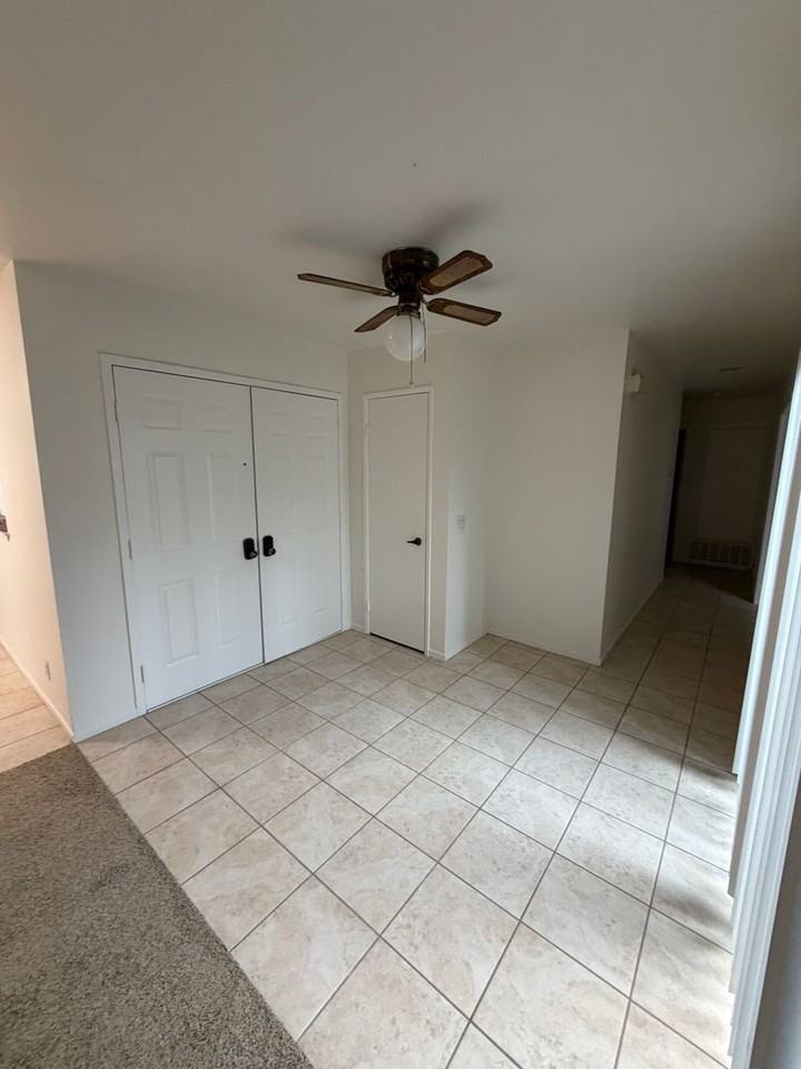 2469 Pinewood Pl - Photo 3 of 23