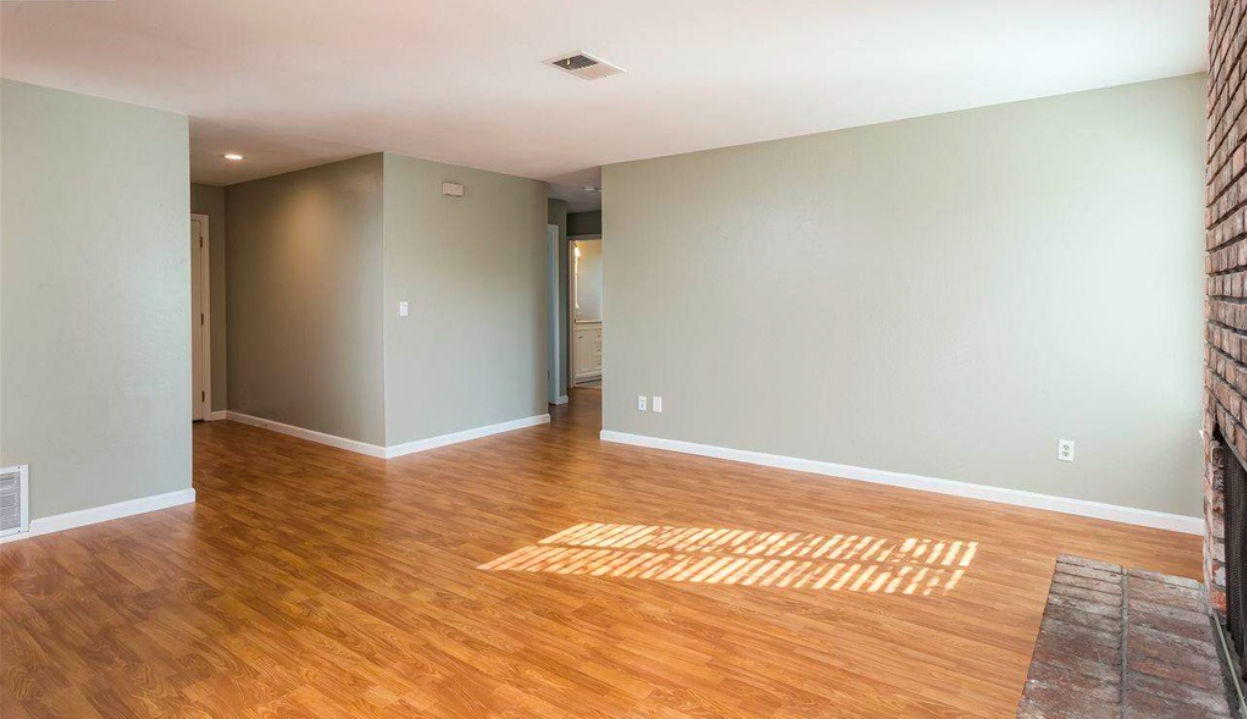 2117 Camelia Ct - Photo 4 of 20