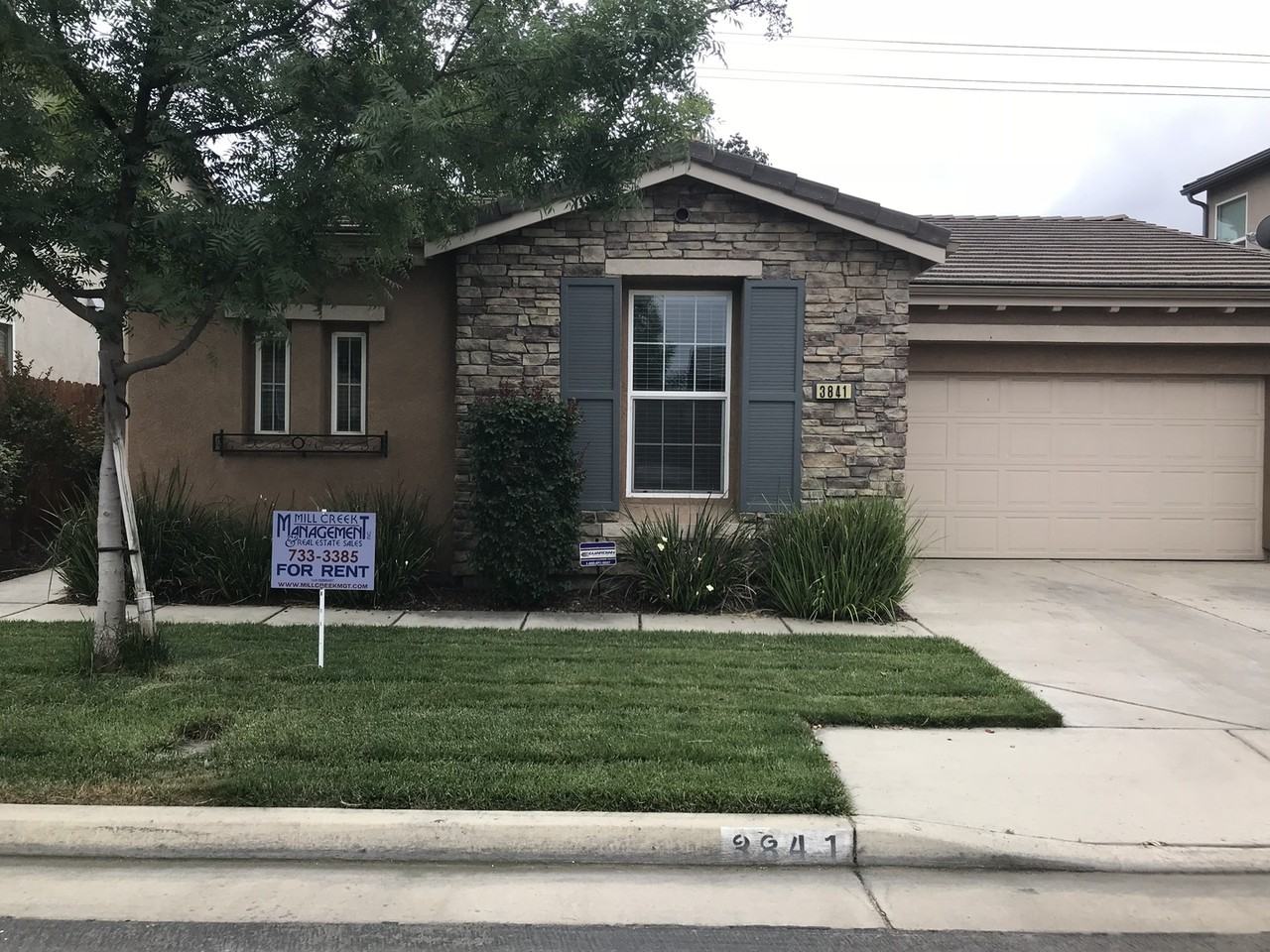 3841 W Payson Ave - Photo 2 of 10