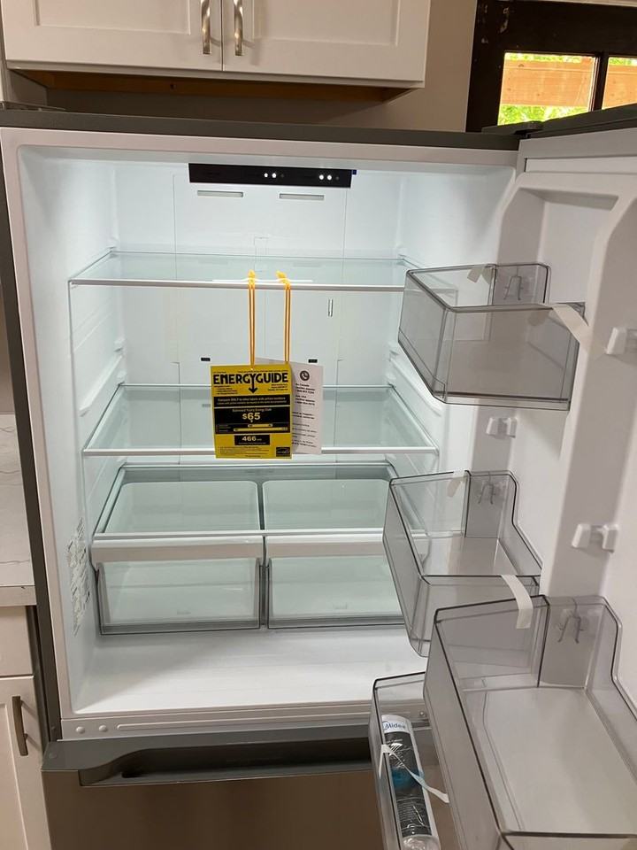 114 Ferris Ave - Photo 6 of 16