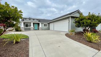 1592 Huckleberry Ave - Photo 1 of 1