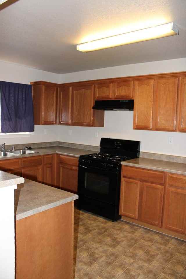 7013 Falling Leaf Cir - Photo 7 of 17