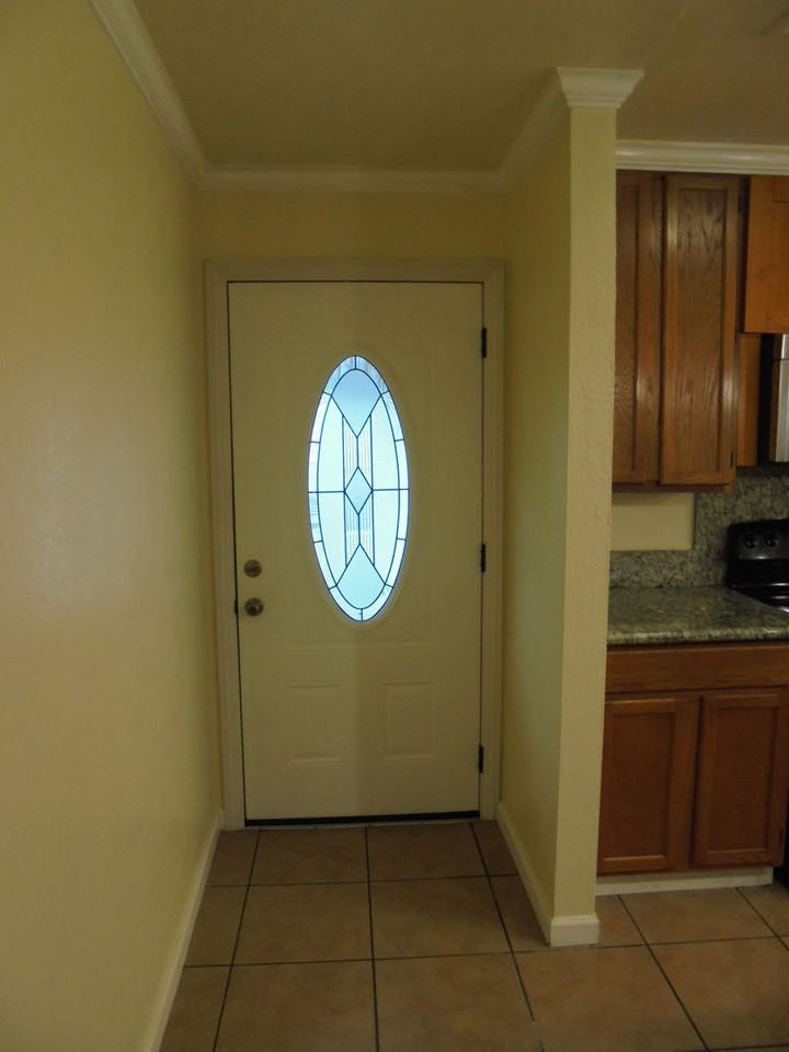 1839 San Benito St - Photo 2 of 8