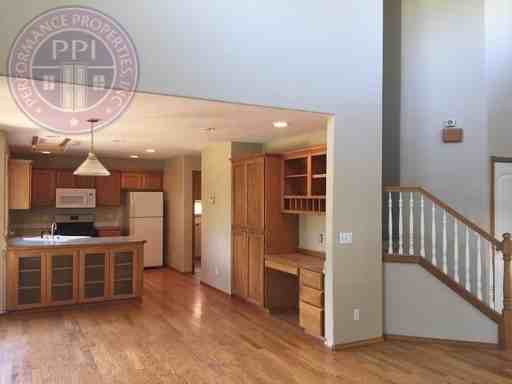 19363 S Rollins St - Photo 2 of 11