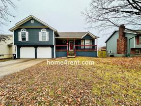 315 Se Timbercreek Ln - Photo 1 of 1